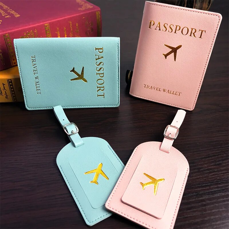 JetSetStyle Leather Luggage Tags - Your Ticket to Travel Elegance!